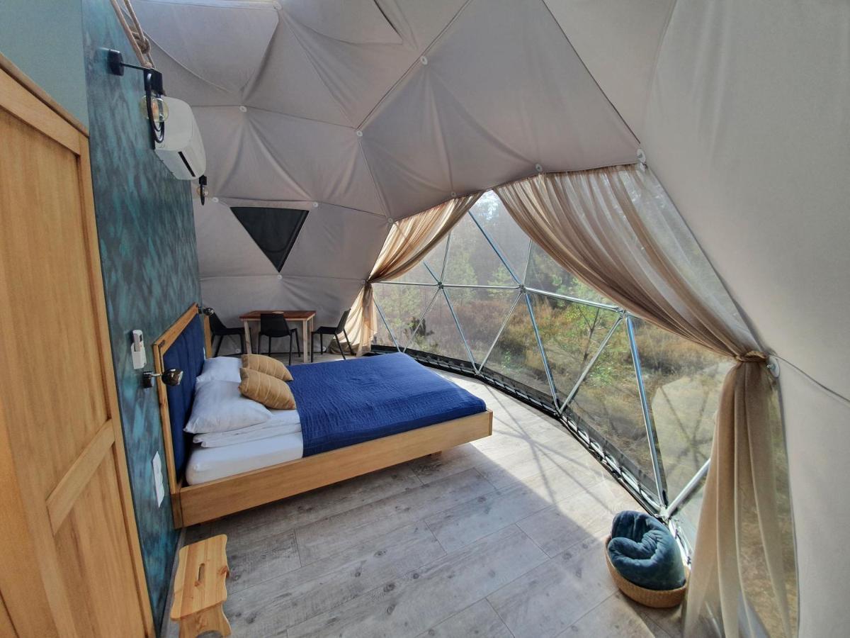 Podniebny Glamping Hotel Borsk Exterior photo